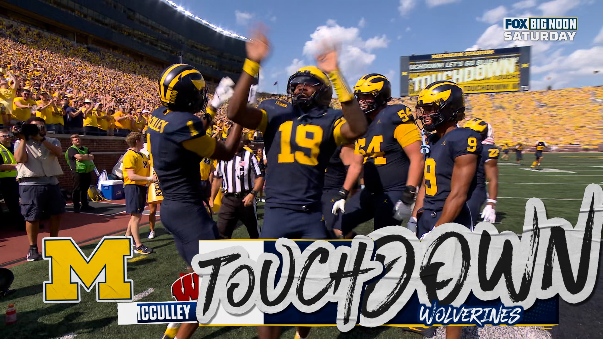 Bryce Underwood finds Donaven McCulley for a 29-yard TD to extend Michigan’s lead over Wisconsin